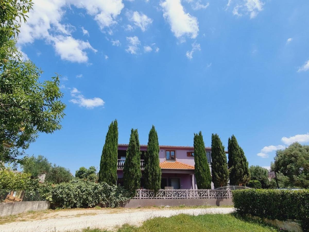 Apartmani Nika Bibinje Luaran gambar