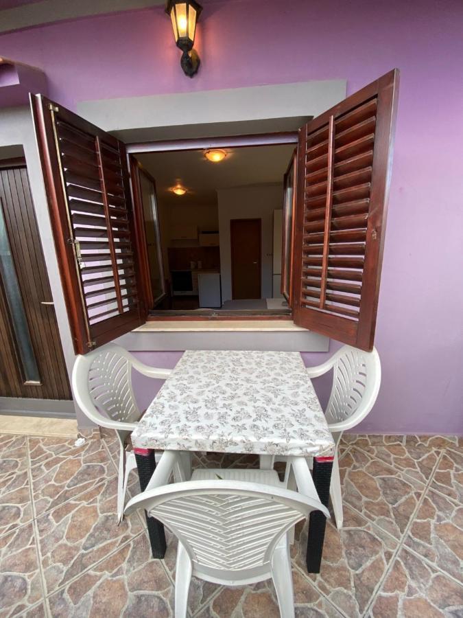 Apartmani Nika Bibinje Luaran gambar